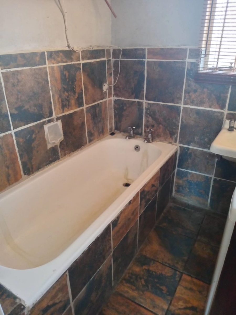 To Let 1 Bedroom Property for Rent in Navalsig Free State